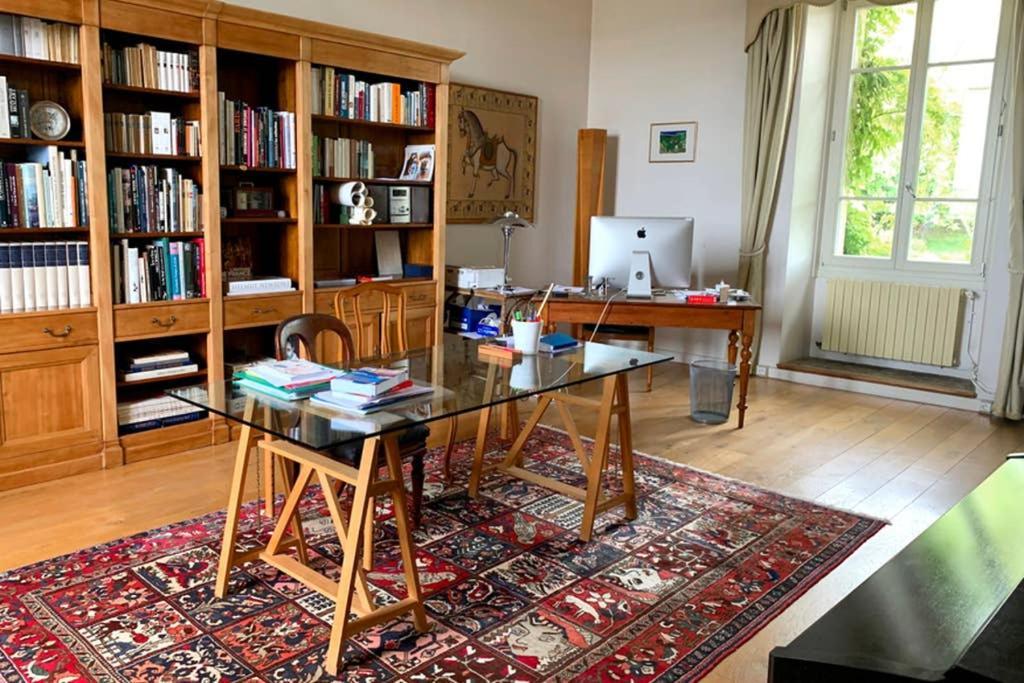 Beautiful Country House Located 50Min From Paris Eiffel Tour - Demeure D'Exception A 50Min De Paris Tour Eiffel Hodent Экстерьер фото