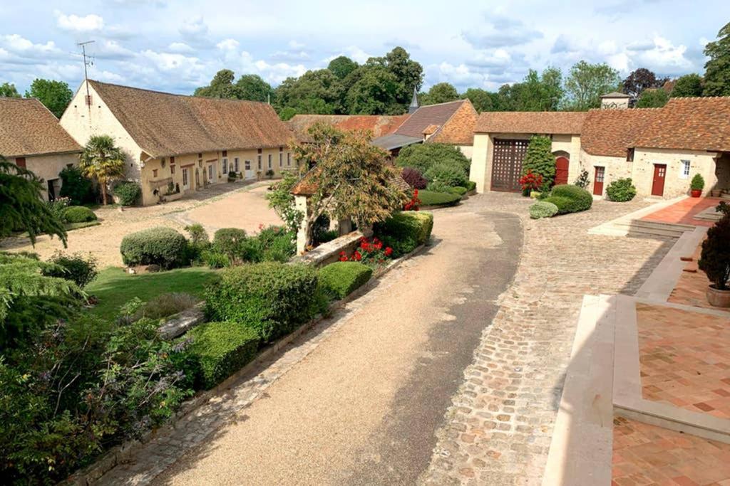 Beautiful Country House Located 50Min From Paris Eiffel Tour - Demeure D'Exception A 50Min De Paris Tour Eiffel Hodent Экстерьер фото
